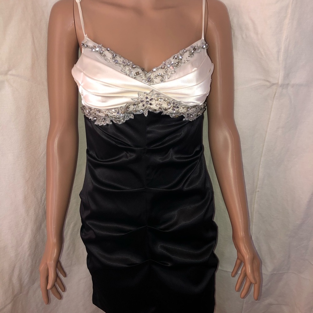 PROM/HOMECOMING DRESS